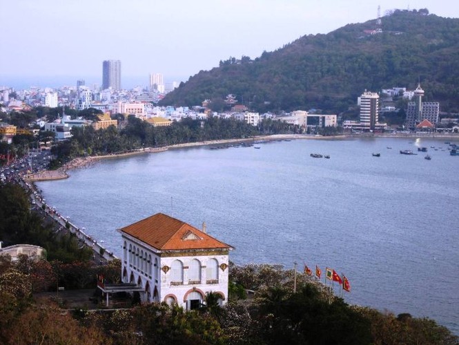 Năm ngọ, về Vũng Tàu cưỡi ngựa lấy may - ảnh 16